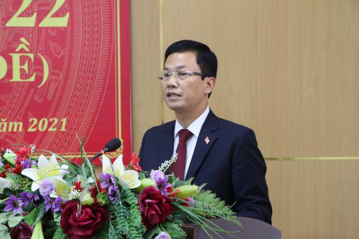 Ông Nguyễn Trọng Hiếu, Phó Bí thư Thành ủy Hà Tĩnh được bầu giữ chức Chủ tịch UBND TP Hà Tĩnh với tỷ lệ phiếu bầu 100%