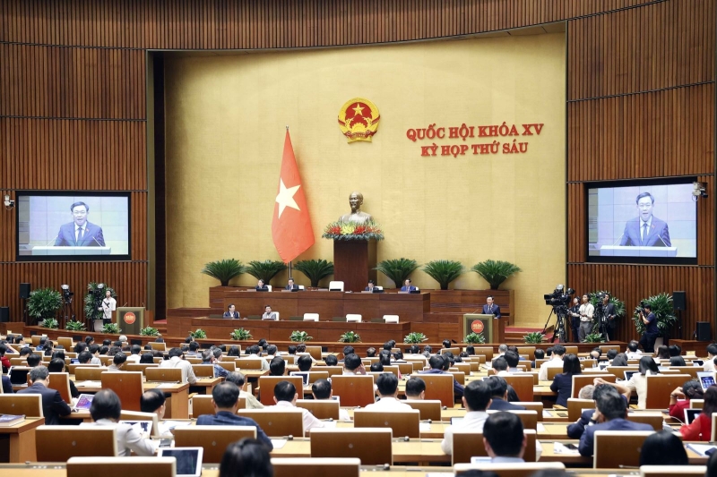 Quốc hội chính thức thông qua nghị quyết về phát triển KT-XH năm 2024