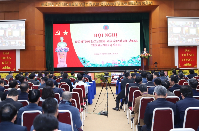 Điểm lại các sự kiện nổi bật của ngành Tài chính tháng 12/2023